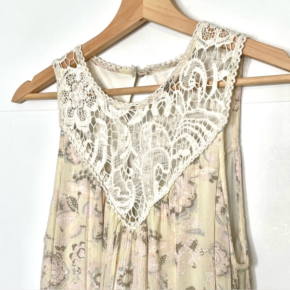 O'Neill Sleeveless Off-White Floral Rayon Dress Boho Romantic Beachy Size XS - Picture 3 of 12